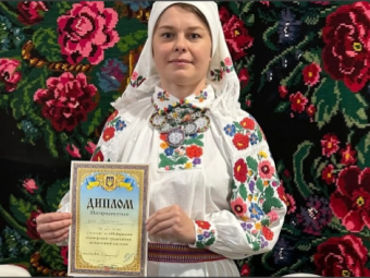 Мешканка Нововолинська посіла перше місце на Всеукраїнському конкурсі з відтворення традиційного автентичного костюма 