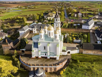 Зимненський монастир віддали московському патріархату на 50 років у розпал війни: нардеп звернувся до СБУ 