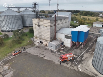 На об’єктах зберігання зерна та насіння у Володимирському районі «виникла пожежа»: рятувальники провели навчання 