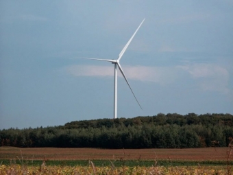 Трагедія поблизу вітряків в Іваничівській громаді: через обвал ґрунту загинув чоловік 