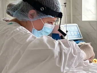 У Нововолинській лікарні провели успішну операцію для відновлення носового дихання 