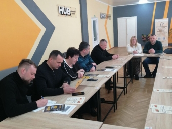 Ветеранам Локачинщини презентували проєкт правової допомоги «СОВА» 