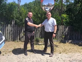 У Затурцях встановили дорожнє дзеркало для підвищення безпеки руху 