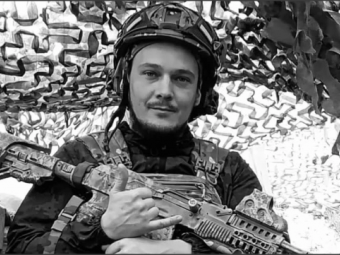 У Нововолинську попрощаються з героєм Денисом Молчанюком 