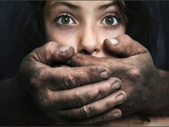 В Іваничах суд залишив у СІЗО 34-річного підозрюваного в зґвалтуванні рідних доньок 