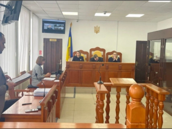 Довічне за зруйноване дитинство: на Волині засудили батька, який три роки ґвалтував доньок 