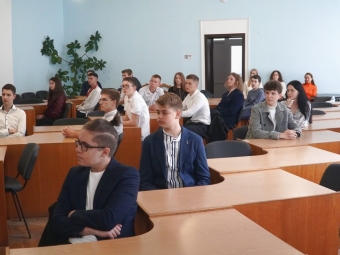 Кращі школярі Володимирської громади отримуватимуть стипендію міського голови 