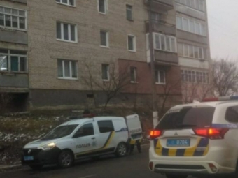 У Нововолинську два екіпажі поліції втихомирювали агресивного водія 