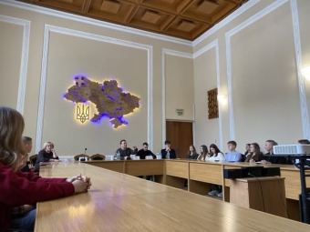  Учень Локачинського ліцею взяв участь у засіданні Українського молодіжного фонду у Луцьку 