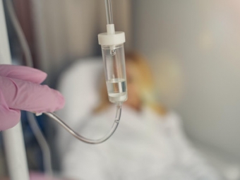 У Нововолинську студентка пила в парку алкоголь і потрапила в лікарню: як її покарав суд 