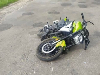 Із дівчиною впали з мотоцикла: студент з Нововолинська віддасть державі понад 40 тисяч гривень - новини Володимир-Водинського Із дівчиною впали з мотоцикла: студент з Нововолинська віддасть державі понад 40 тисяч гривень