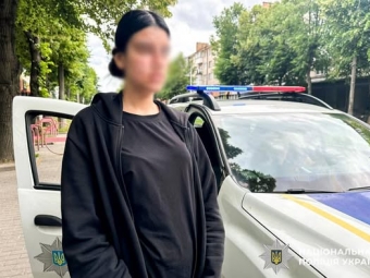 19-річна волинянка обдурила 91-річну жінку на понад 10 тисяч доларів у схемі «ДТП з сином» - новини Володимир-Водинського 19-річна волинянка обдурила 91-річну жінку на понад 10 тисяч доларів у схемі «ДТП з сином»