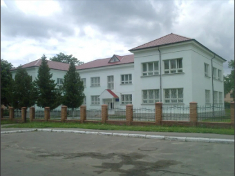 За кермування у стані сп’яніння судять чоловіка працівниці Нововолинського міського суду 