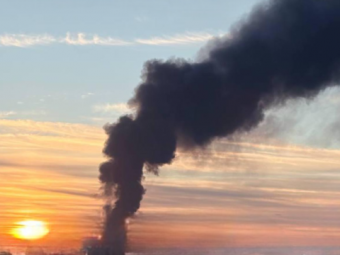У Краснодарському краї після атаки дронів горить нафтобаза 
