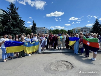 Нововолинськ зустрів захисника Юрія Верхося після майже двох років полону 