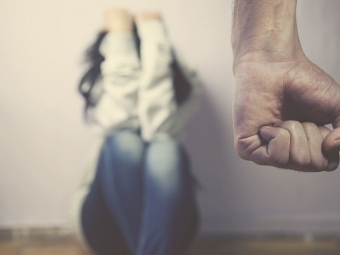 У Володимирі п’яний батько вчинив насильство над донькою 