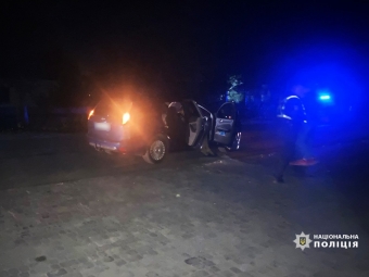 Дружина через сварку не забрала п’яного чоловіка, тому він сам сів за кермо. Суд покарав 