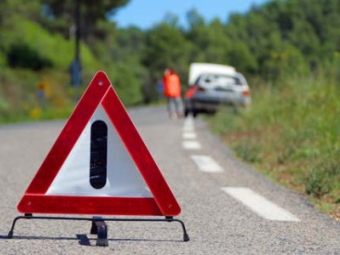 У Затурцівській громаді автівка злетіла у кювет, травмувалися двоє жінок 