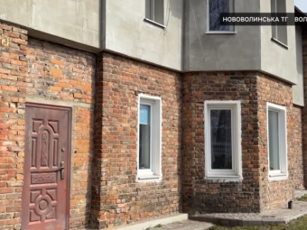 Пошкоджені дахи й вибиті вікна: у Нововолинській громаді фіксують наслідки ворожої атаки 