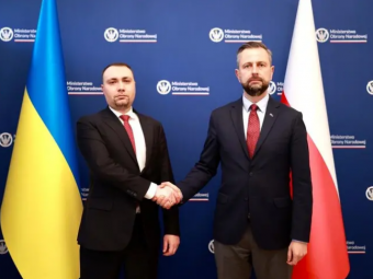 «Пам’ять про жертв Волині не підлягає переговорам»: різка заява міністра оборони Польщі після зустрічі з Будановим - новини Володимир-Водинського «Пам’ять про жертв Волині не підлягає переговорам»: різка заява міністра оборони Польщі після зустрічі з Будановим