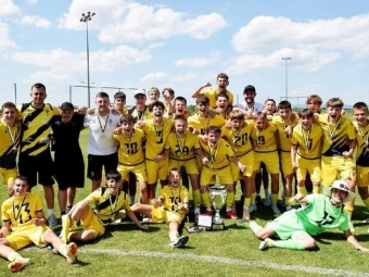 Футболіст з Нововолинська у складі команди зі Львова здобув перемогу на чемпіонаті України 