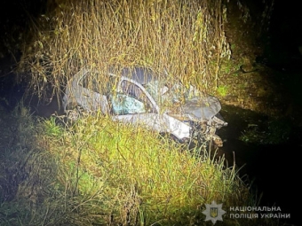Їхав понад 100 км/год: на Волині п'яний водій злетів у річку 