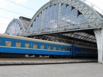 Укрзалізниця визначила напрями для додаткових поїздів на Великдень 