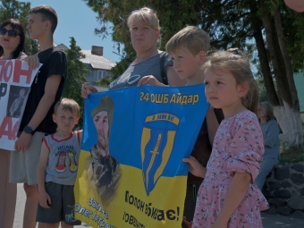  У Володимирі пройшла мирна акція на підтримку військовополонених 