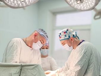 Від прийому до операції – 120 хвилин: у Володимирському ТМО врятували чоловіка з защемленою грижею 