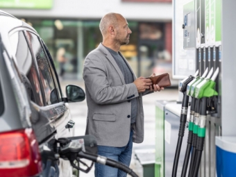 Дизель по 100 грн: що відбувається з цінами на пальне 