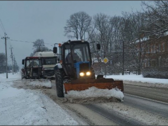У Володимирі комунальники працюють вдень і вночі: синоптики прогнозують складні погодні умови до 11 січня 