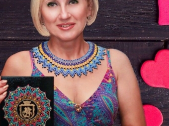 Майстриня з Володимира-Волинського перемогла у конкурсі "Україна єдина" 