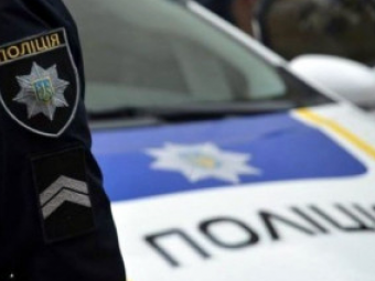 Хотів «вирішити питання» за 400 доларів: в Іваничах військовий намагався дати хабар поліції 