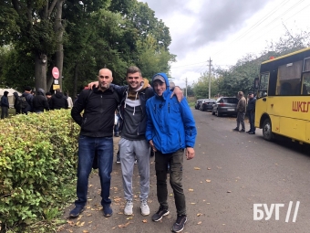 Резервістів Володимира та району відправили на військові навчання 