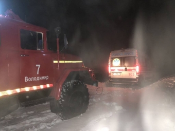 Рятувальники витягли «швидку», яка застрягла у Володимирському районі 