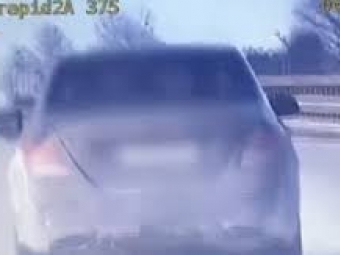 Поспішала на манікюр: у Польщі поліція зупинила українку, яка розігналася до 200 км/год 