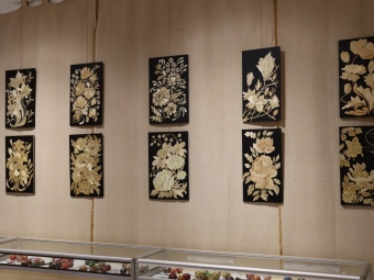 У Володимирі відкрили виставку картин із соломи Вікторії Бондаренко 