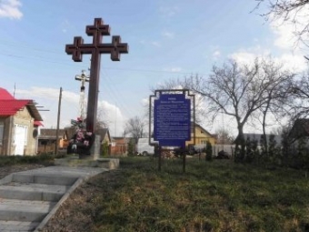 ВТРАЧЕНІ СВЯТИНІ. МИХАЙЛІВСЬКИЙ МОНАСТИР І МОНАСТИР СВЯТОГО ОНУФРІЯ 