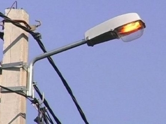 У Кремеші замінять лампи вуличного освітлення 